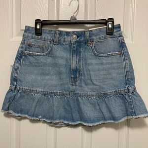 American Eagle New Super High Rise Light Wash Distressed Denim Mini Skirt #U
